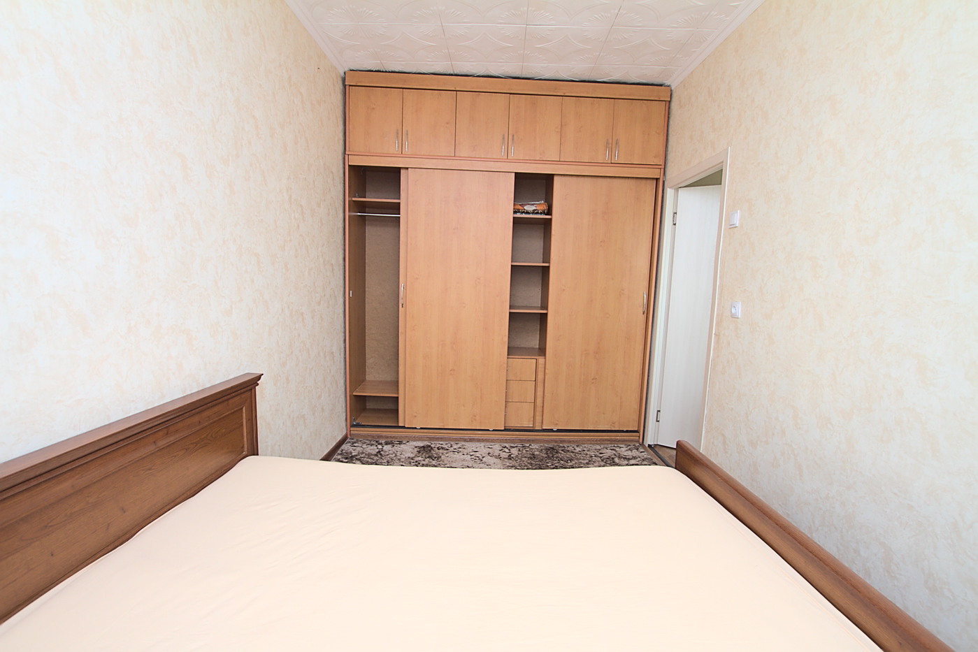 Pequeño apartamento en alquiler en Chisinau: 1 chambre, 1 chambre, 28 m²